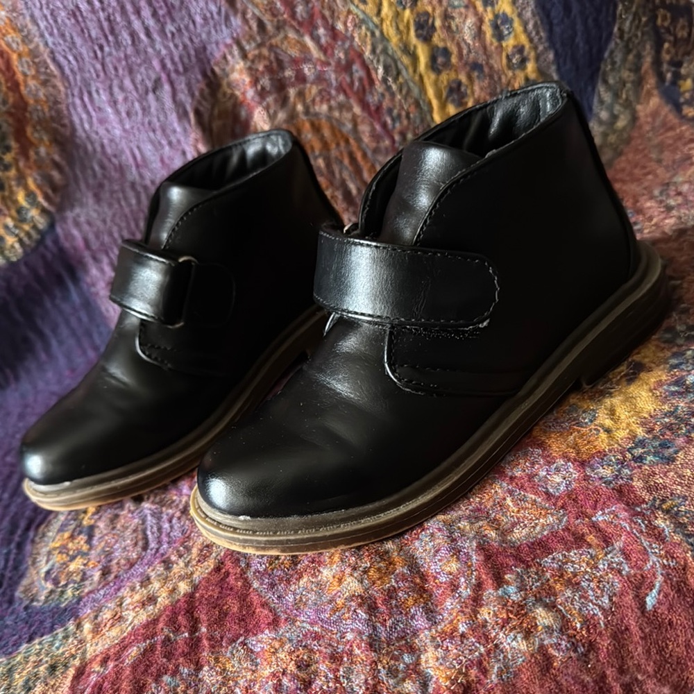 Harvest Land toddler oxford boots (size 11)